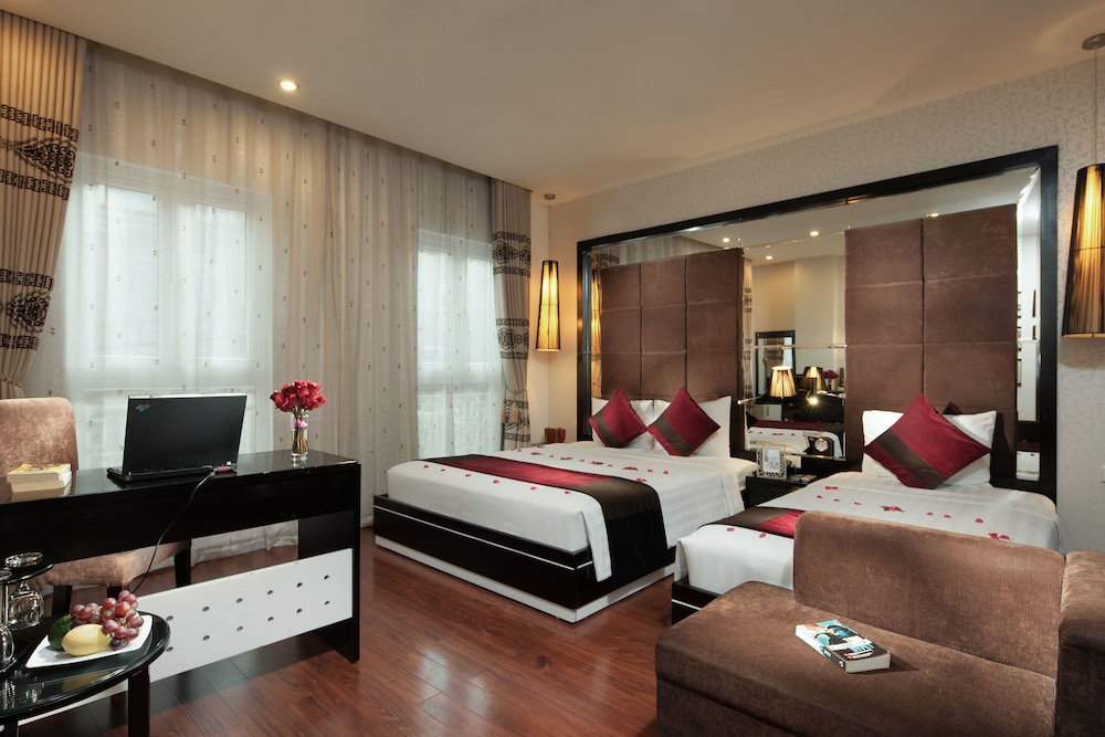 THE SILK BOUTIQUE HOTEL & SPA