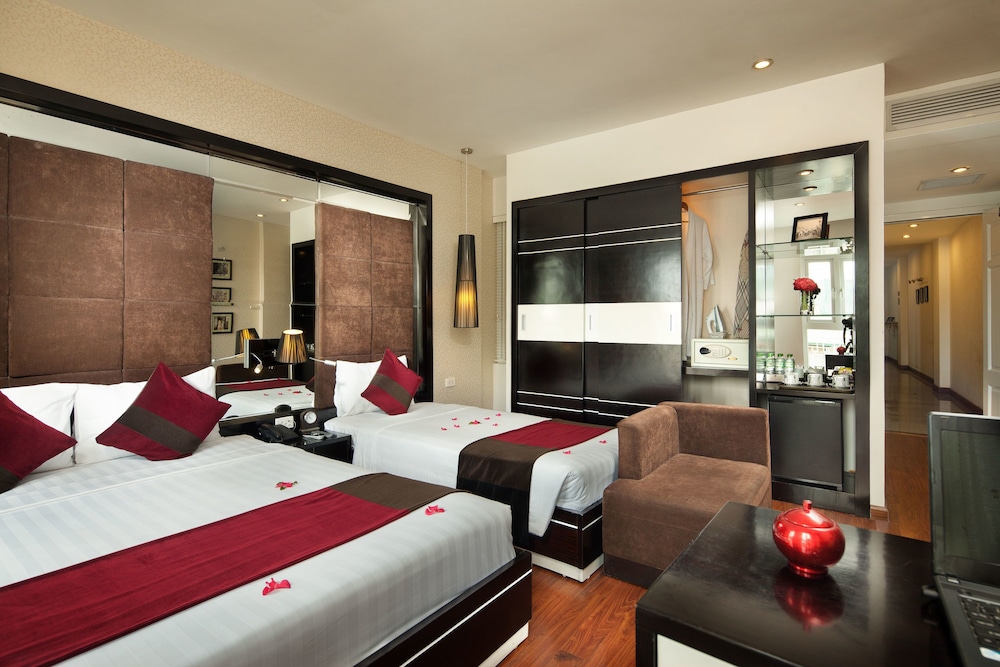 THE SILK BOUTIQUE HOTEL & SPA