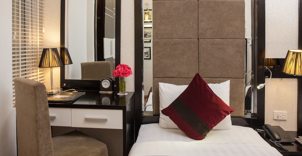 THE SILK BOUTIQUE HOTEL & SPA