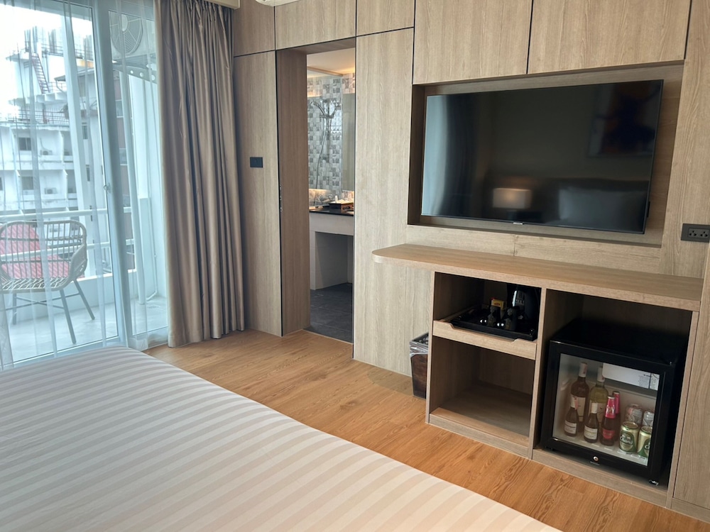 The One Hotel Bay Breeze Pattaya