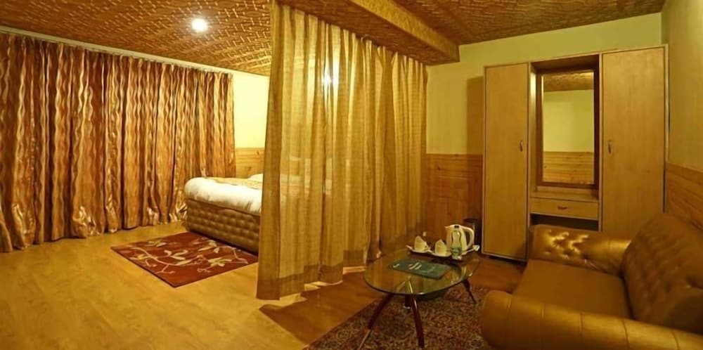 Maharaja Resort Patnitop