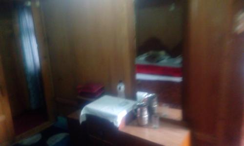 S Group Of Houseboat