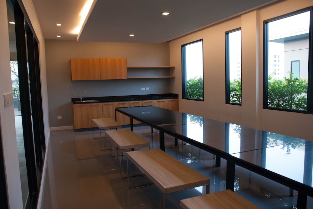 iSanook Bangkok