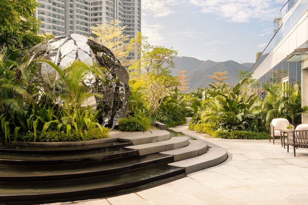 The Silveri Hong Kong - MGallery