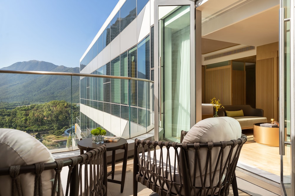 The Silveri Hong Kong - MGallery