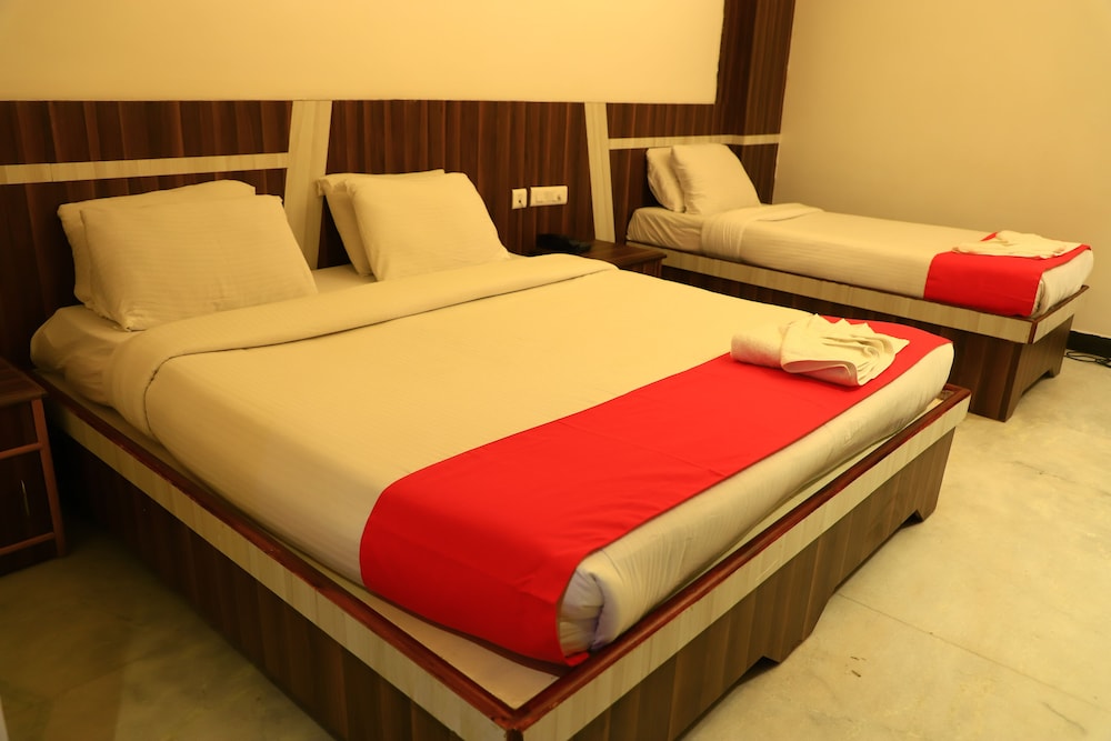 Hotel Velan International