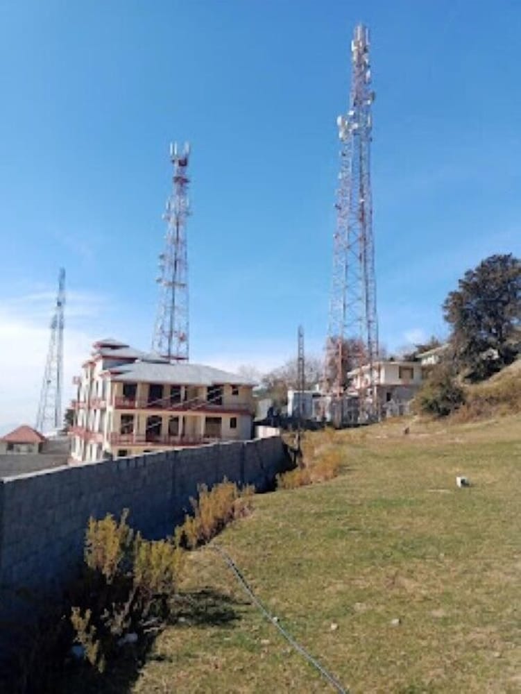 White House Hotel Murree