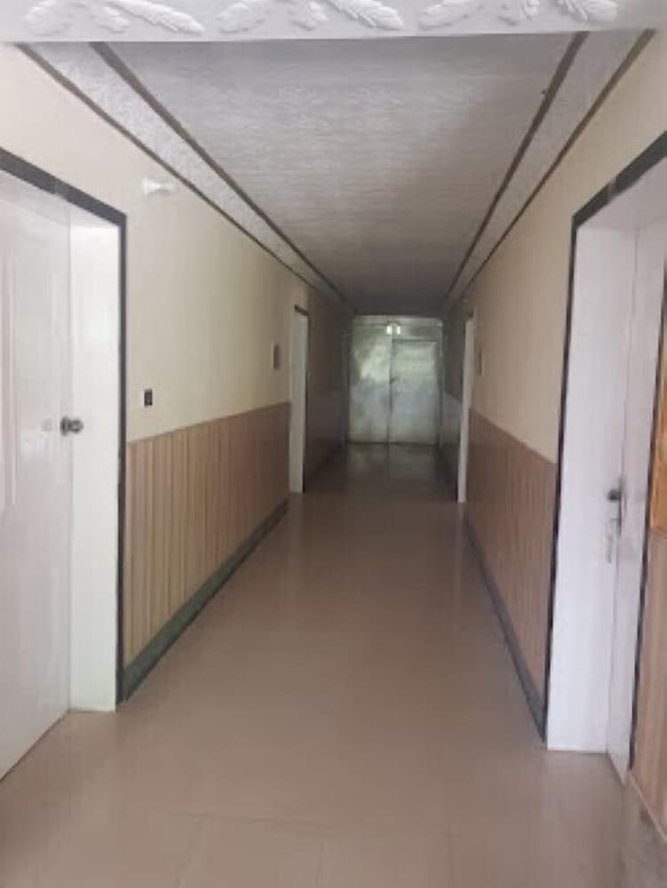 White House Hotel Murree