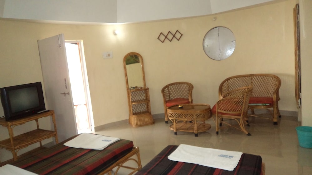 Kishkinda Heritage Resort