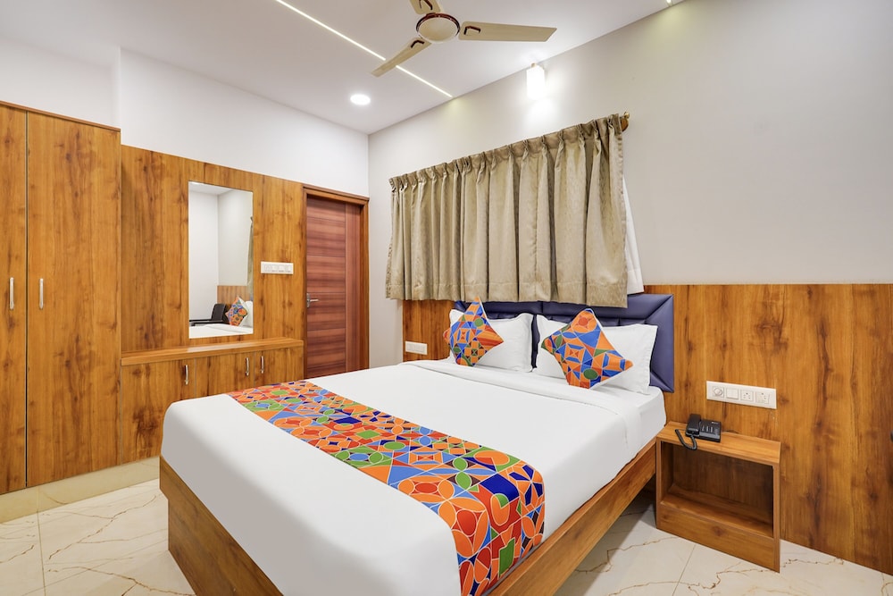 FabHotel Royal Grand
