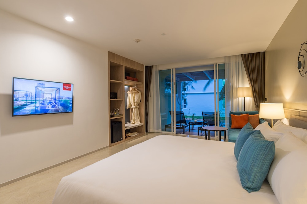 Centara Ao Nang Beach Resort & Spa Krabi