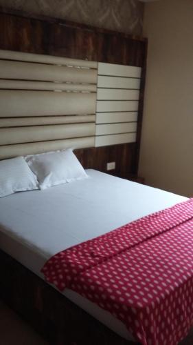 Hotel Crystal International