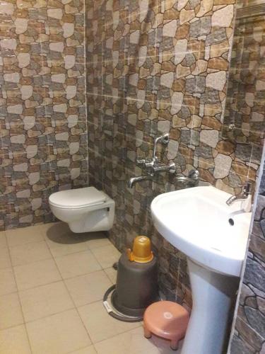 Hotel Crystal International