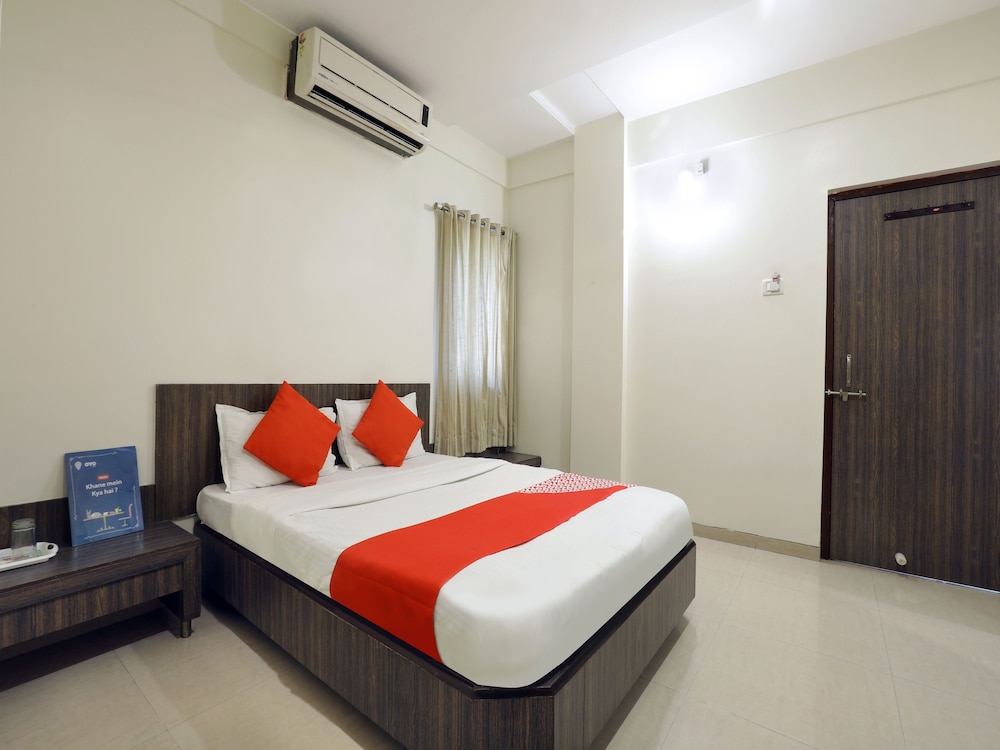 OYO 4198 Hotel Shri Sai Murli
