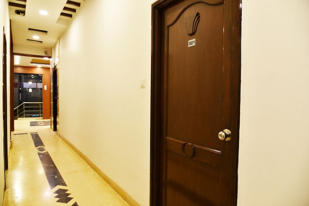Hotel Sapphire Opposite Golden Temple