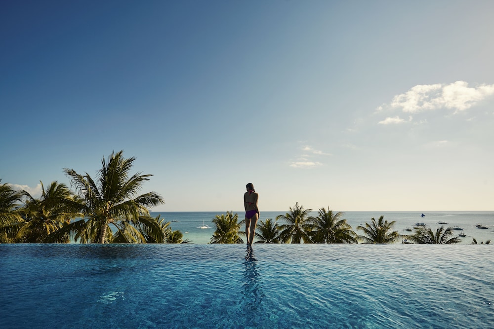 The Lind Boracay