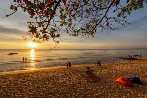 Aquasun Hotel Phu Quoc