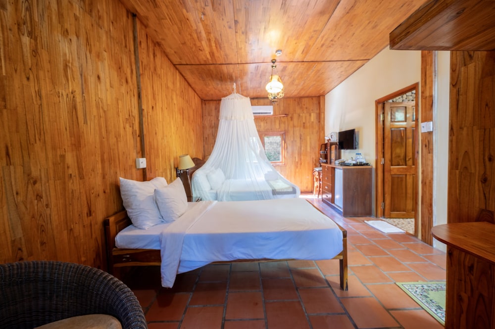 Chez Carole Beach Resort & Spa