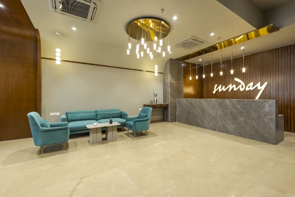 Sunday by CheckIn Hotel Vadodara