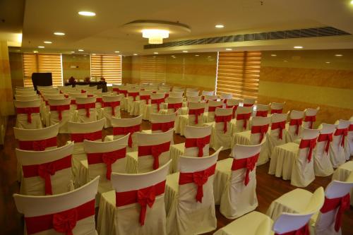 Raaj Bhaavan Clarks Inn Chennai
