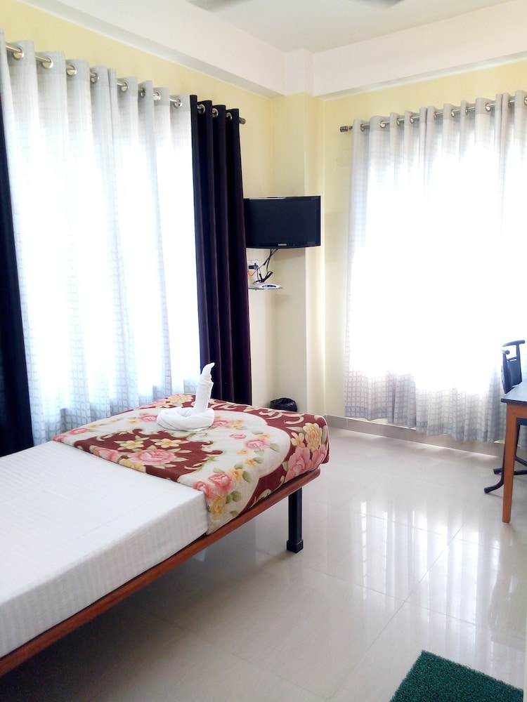 Hotel Niladrii Galaxy