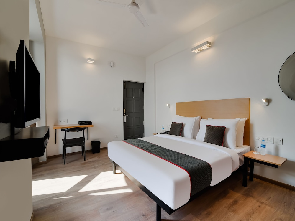 Super Townhouse Srm Kuppakonam Pudur
