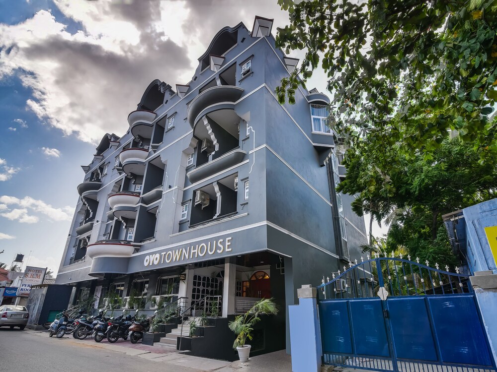 Super Townhouse Srm Kuppakonam Pudur