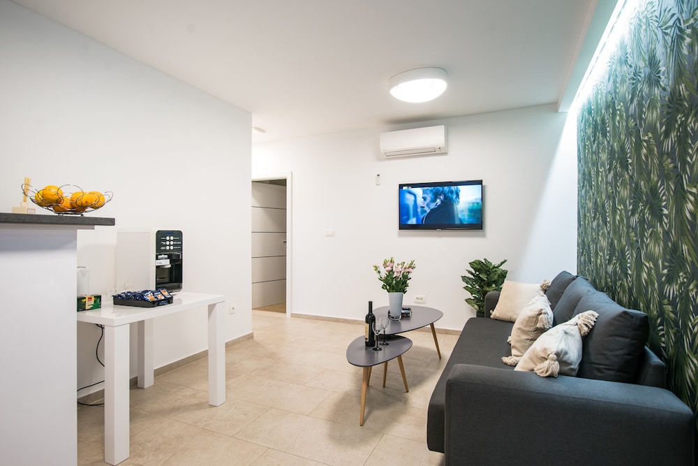 Dubrovnik Spectrum Rooms
