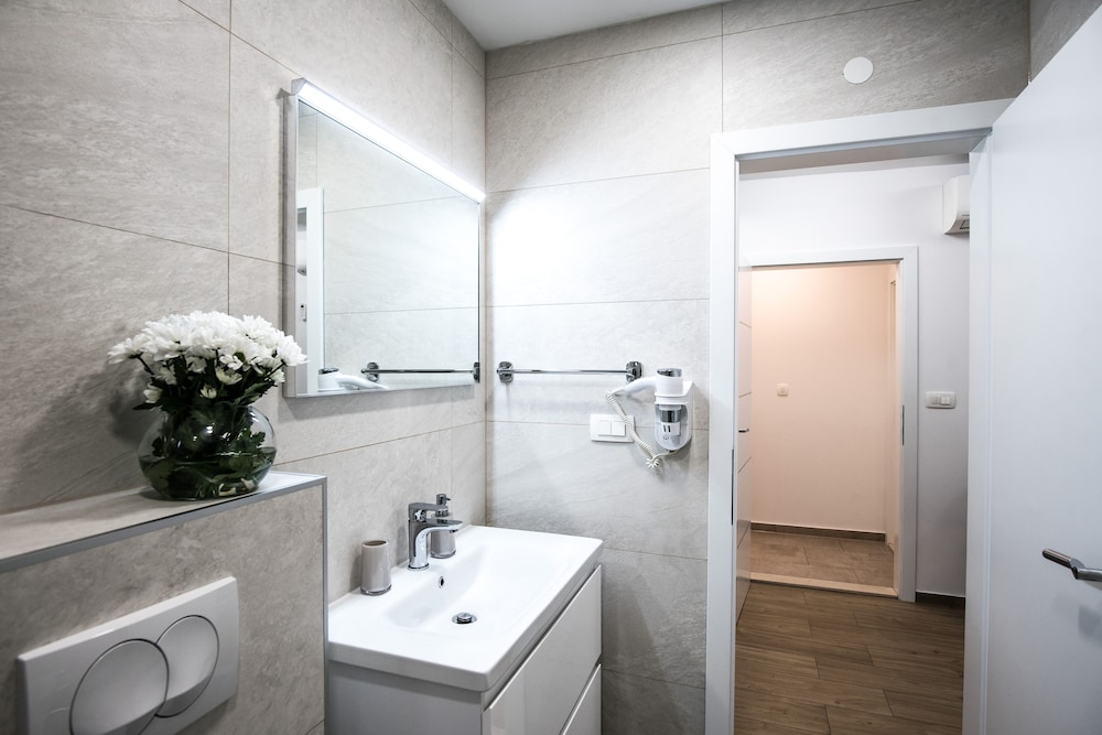Dubrovnik Spectrum Rooms