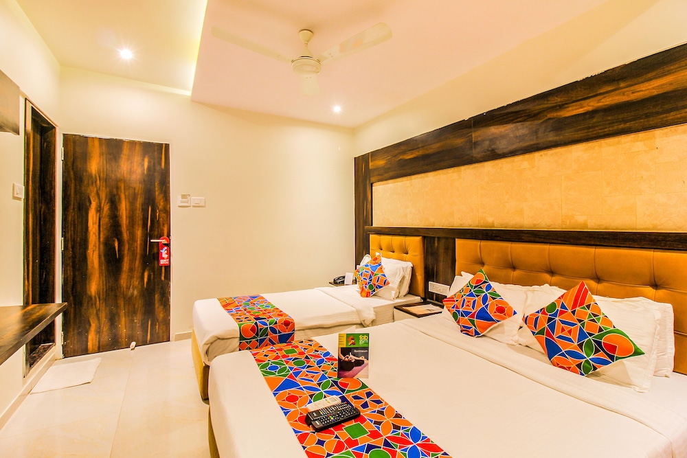 FabHotel Embassy Park BKC