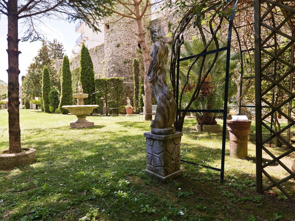 Hotel Scapolatiello
