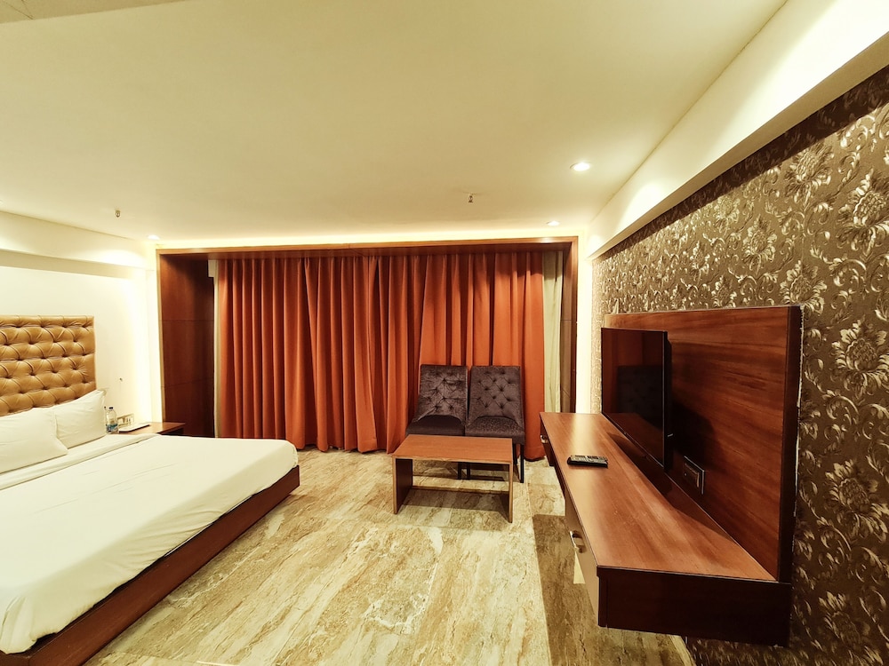 Aryaan Resort & Residences
