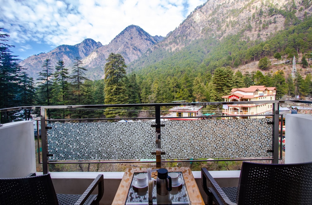 Hotel Hukam's Holiday Home