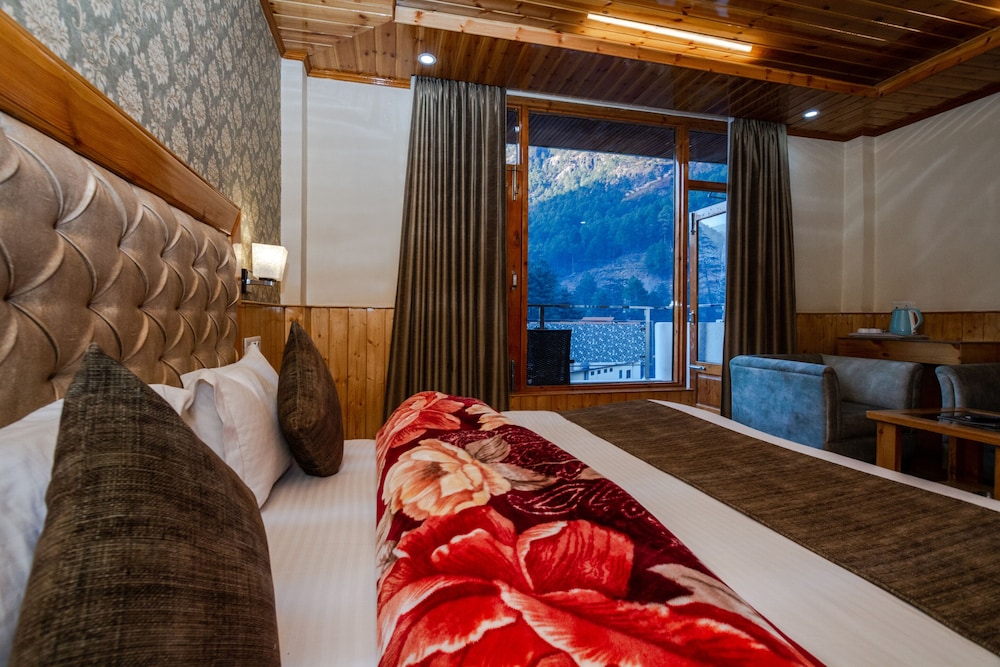 Hotel Hukam's Holiday Home