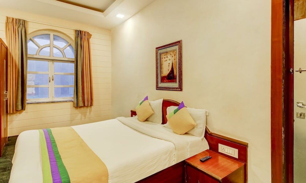 Itsy Hotels The New Hill Retreat, Near Mahabaleshwar State Transport Bus Station