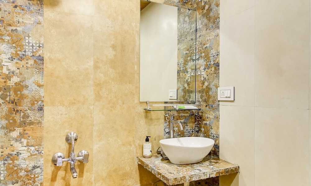 Itsy Hotels The New Hill Retreat, Near Mahabaleshwar State Transport Bus Station
