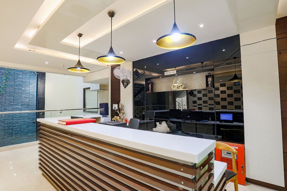 FabHotel Grand Stay