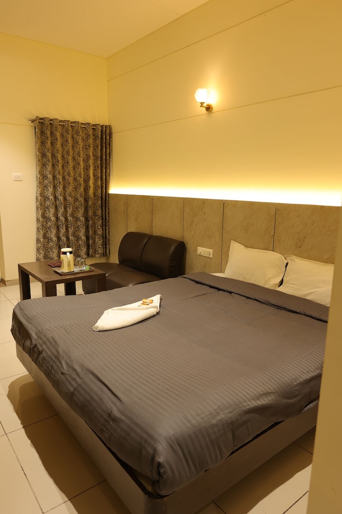 HOTEL GALAXY