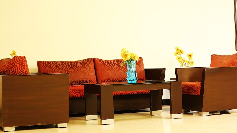 Hotel Raj Vihar Deluxe
