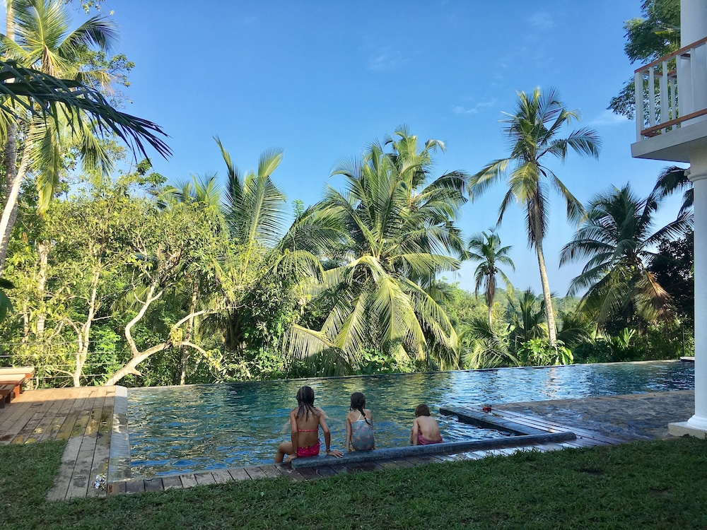 Good Vibes Villas Retreat And Restaurant