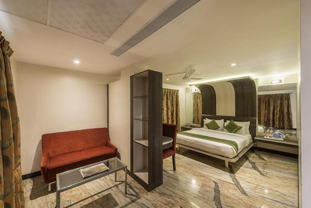 Cartier Biznotel Bengaluru