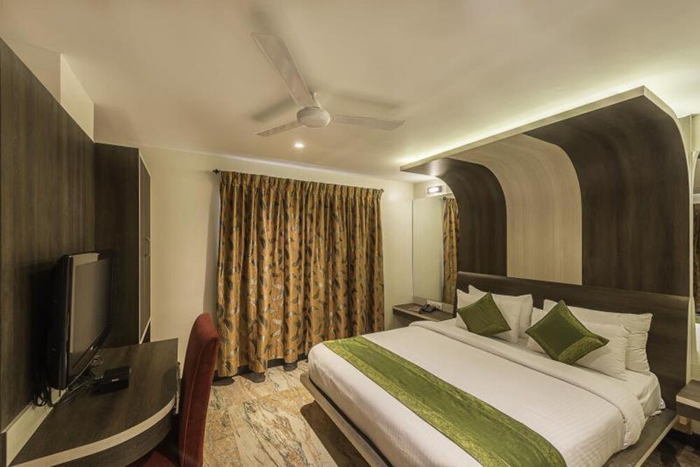 Cartier Biznotel Bengaluru