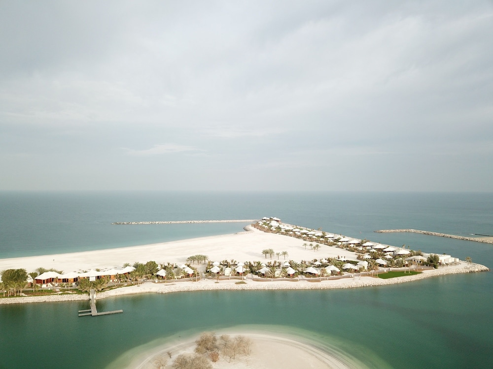 The Ritz-Carlton Ras Al Khaimah, Al Hamra Beach