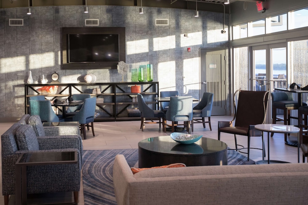 The Cotton Sail Hotel, Tapestry Collection By Hilton