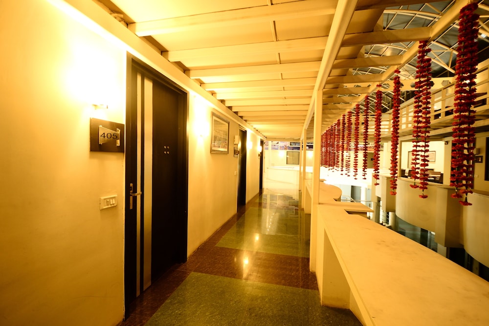 Aksa Hotel
