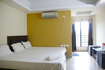 Hotel Sea N Sand