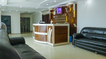 Hotel Sea N Sand