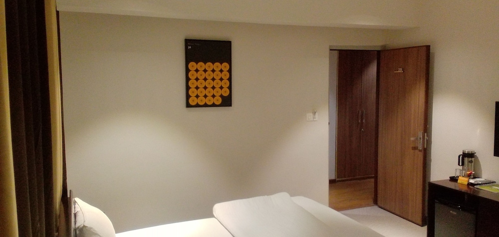 Hotel Marigold Mount Abu With Swimming Pool by SAH