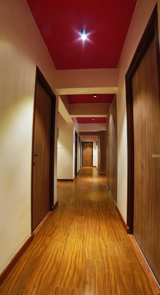 Hotel Marigold Mount Abu With Swimming Pool by SAH