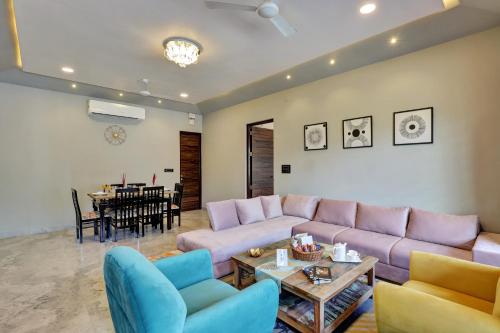 ELIVAAS Radhyam - Luxurious 2BHK Villa with Private Swimming Pool